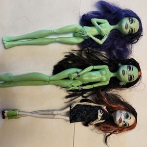 Monster High Doll Set